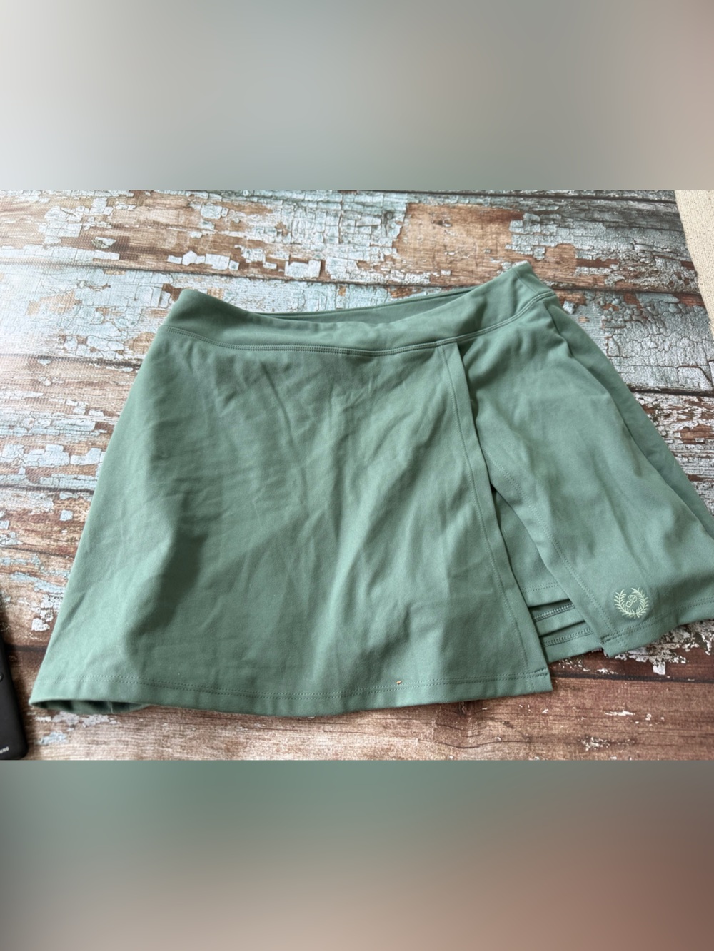 PINK Victoria's Secret Sage Green Athletic Skort Size Large